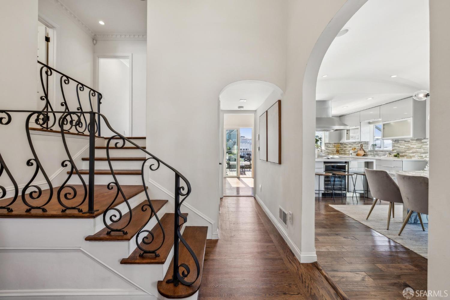 Detail Gallery Image 43 of 99 For 100 Pinehurst Way, San Francisco,  CA 94127 - 4 Beds | 4/1 Baths