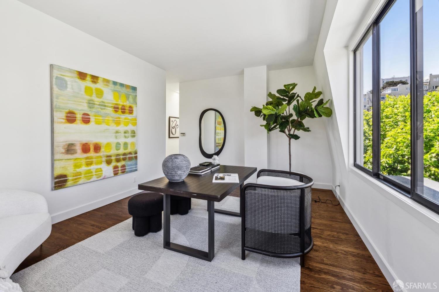Detail Gallery Image 65 of 82 For 2260 Leavenworth St, San Francisco,  CA 94133 - 5 Beds | 4/1 Baths