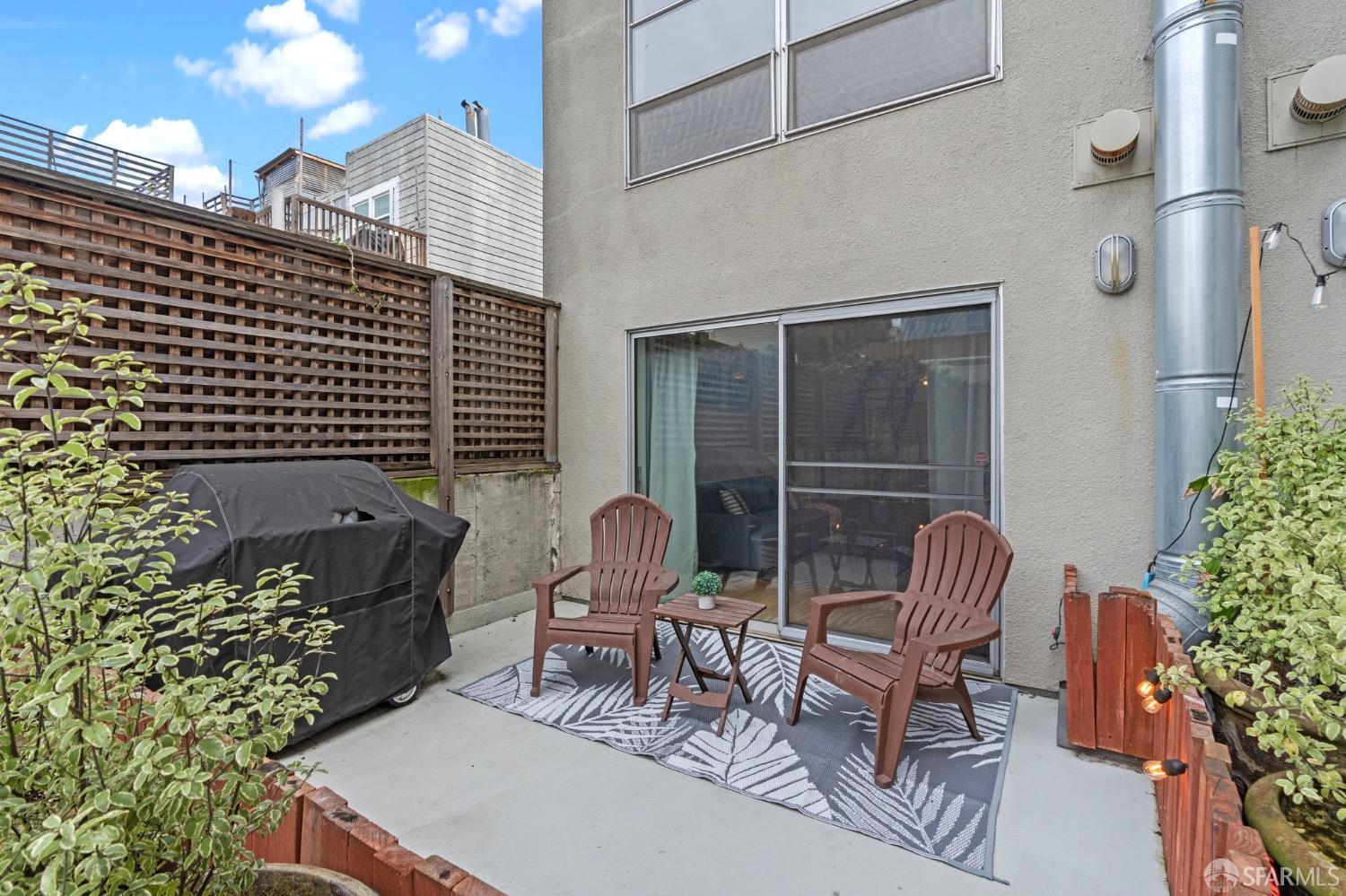 Detail Gallery Image 23 of 37 For 1720 Clay St #8,  San Francisco,  CA 94109 - 1 Beds | 1 Baths