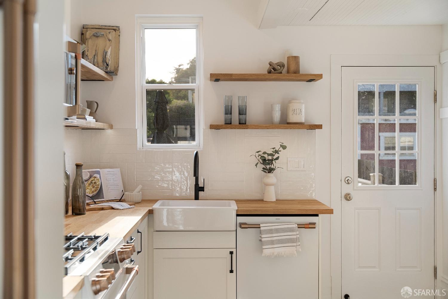 Detail Gallery Image 25 of 33 For 137 Edna St, San Francisco,  CA 94112 - 2 Beds | 1 Baths