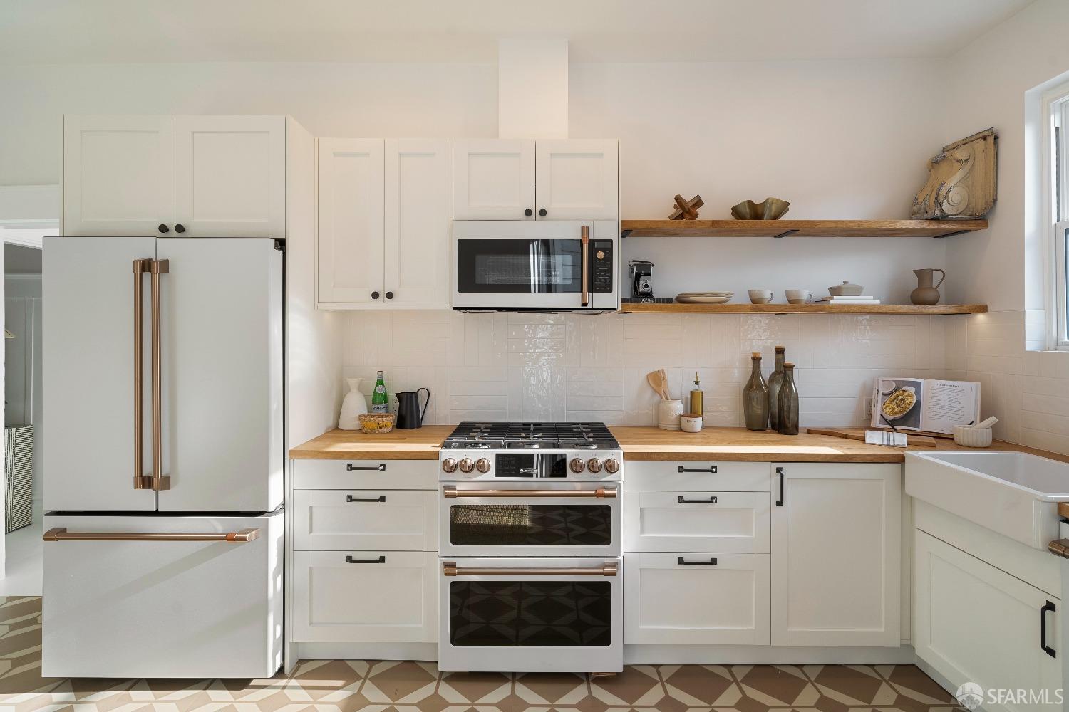Detail Gallery Image 26 of 33 For 137 Edna St, San Francisco,  CA 94112 - 2 Beds | 1 Baths