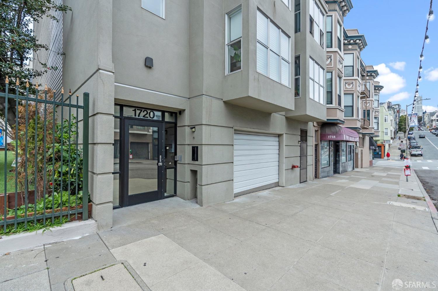 Detail Gallery Image 31 of 37 For 1720 Clay St #8,  San Francisco,  CA 94109 - 1 Beds | 1 Baths