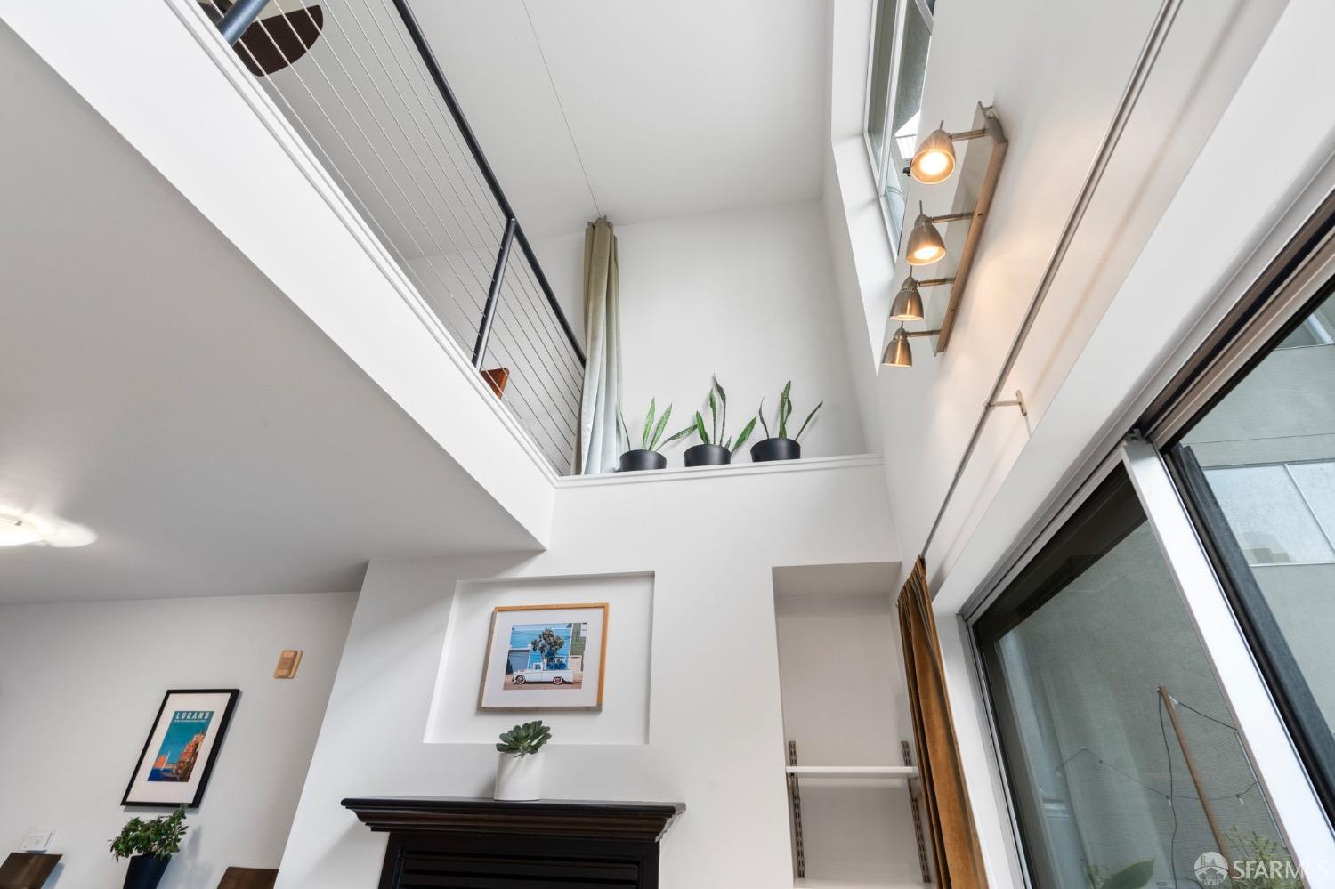 Detail Gallery Image 8 of 37 For 1720 Clay St #8,  San Francisco,  CA 94109 - 1 Beds | 1 Baths