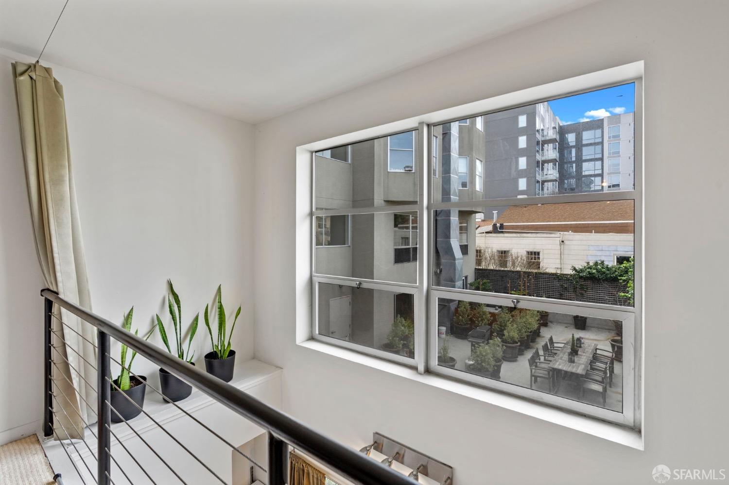 Detail Gallery Image 19 of 37 For 1720 Clay St #8,  San Francisco,  CA 94109 - 1 Beds | 1 Baths