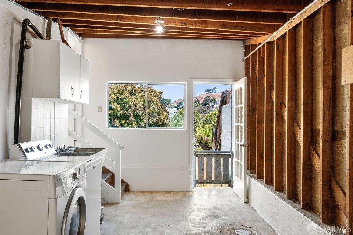 Detail Gallery Image 24 of 25 For 45 Holly Park Cir, San Francisco,  CA 94110 - 3 Beds | 1/1 Baths