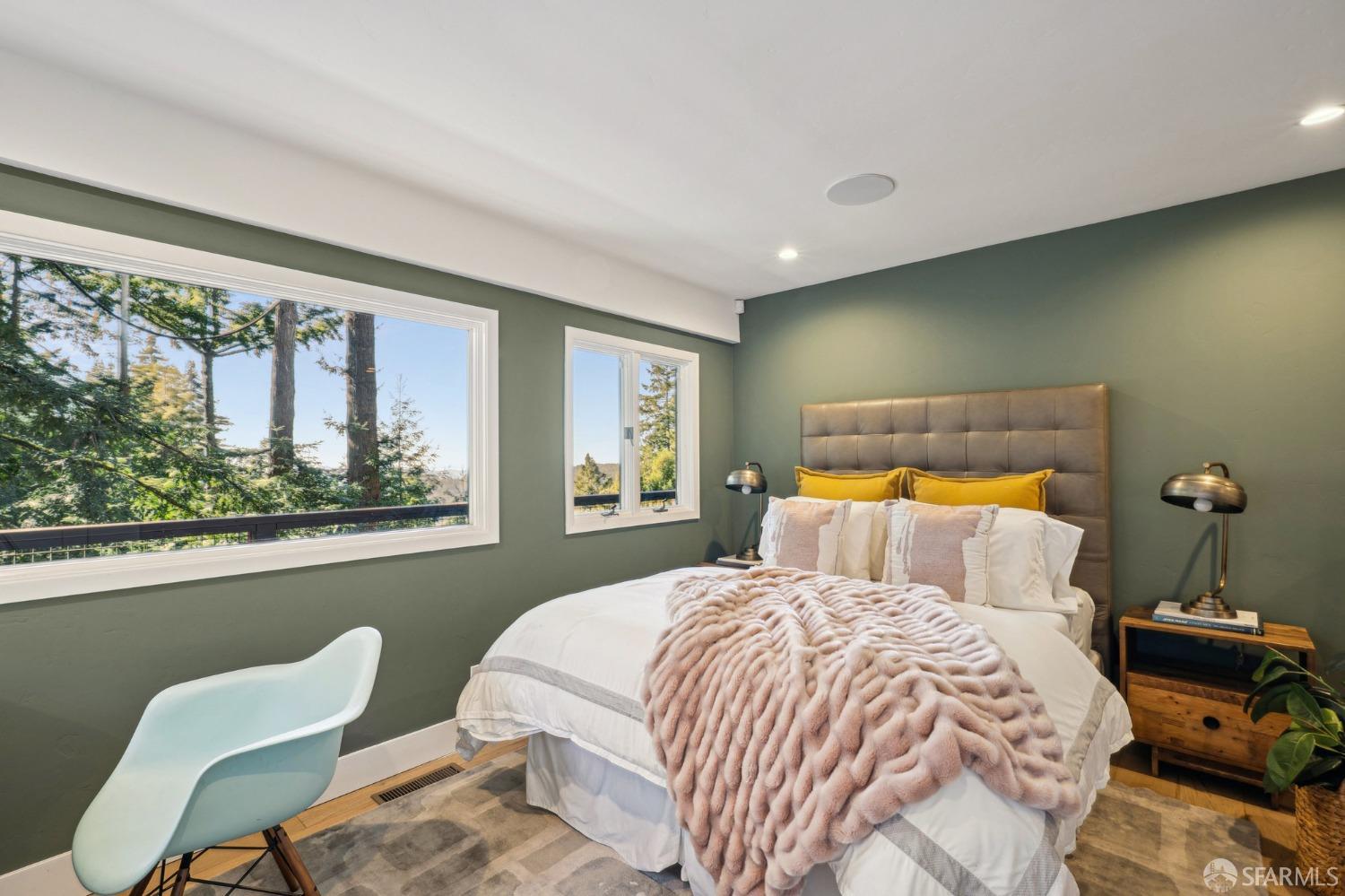 Detail Gallery Image 22 of 38 For 14826 Skyline Blvd #1,  Woodside,  CA 94062 - 3 Beds | 3 Baths