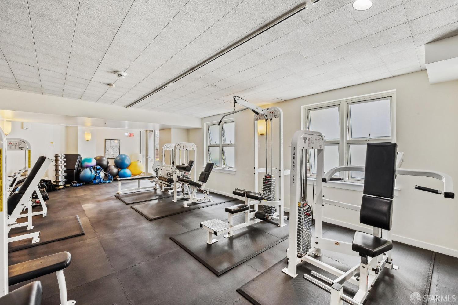 Detail Gallery Image 29 of 44 For 1483 Sutter St #901,  San Francisco,  CA 94109 - 1 Beds | 1 Baths