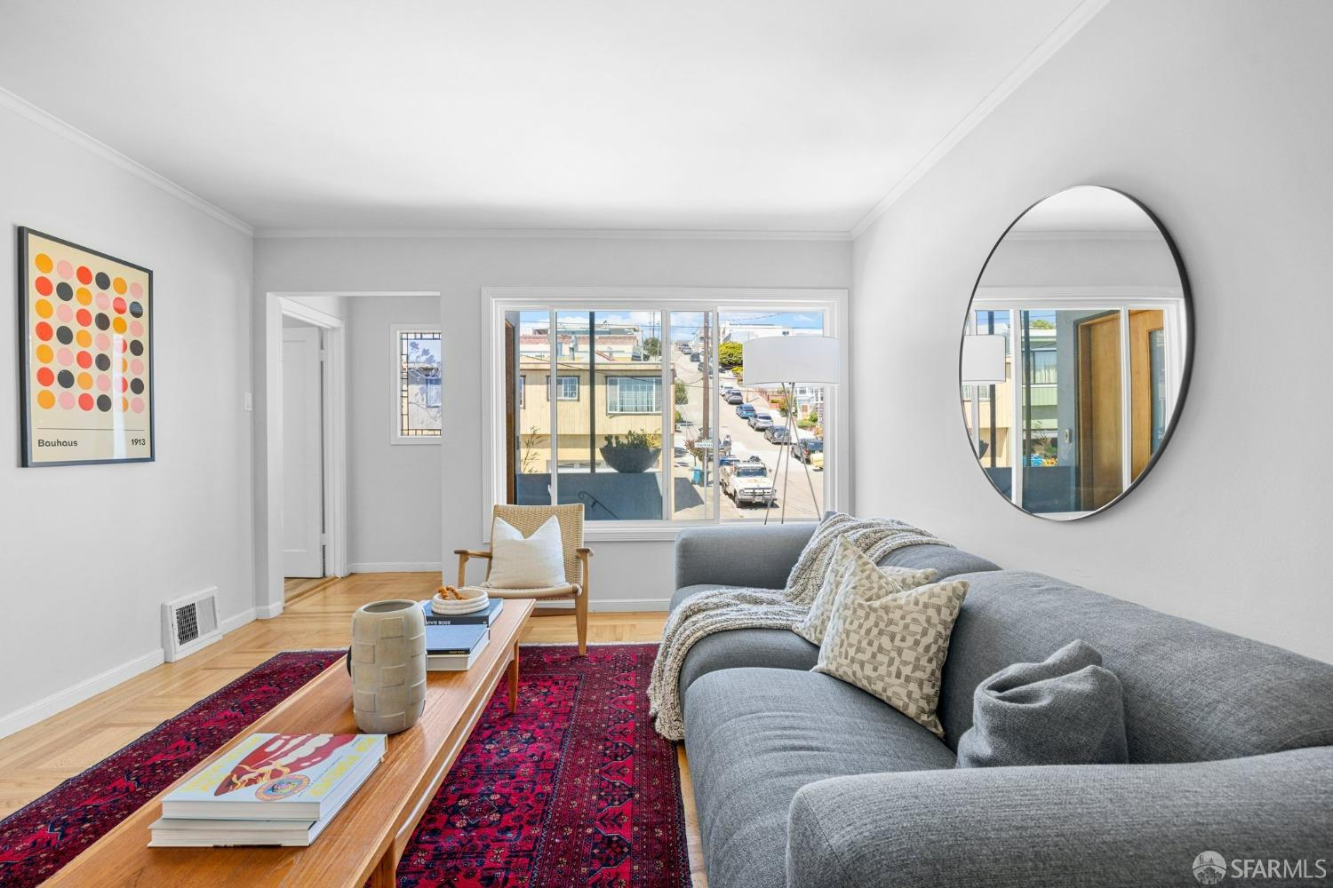 Detail Gallery Image 14 of 52 For 465 Harkness Ave, San Francisco,  CA 94134 - 4 Beds | 2 Baths
