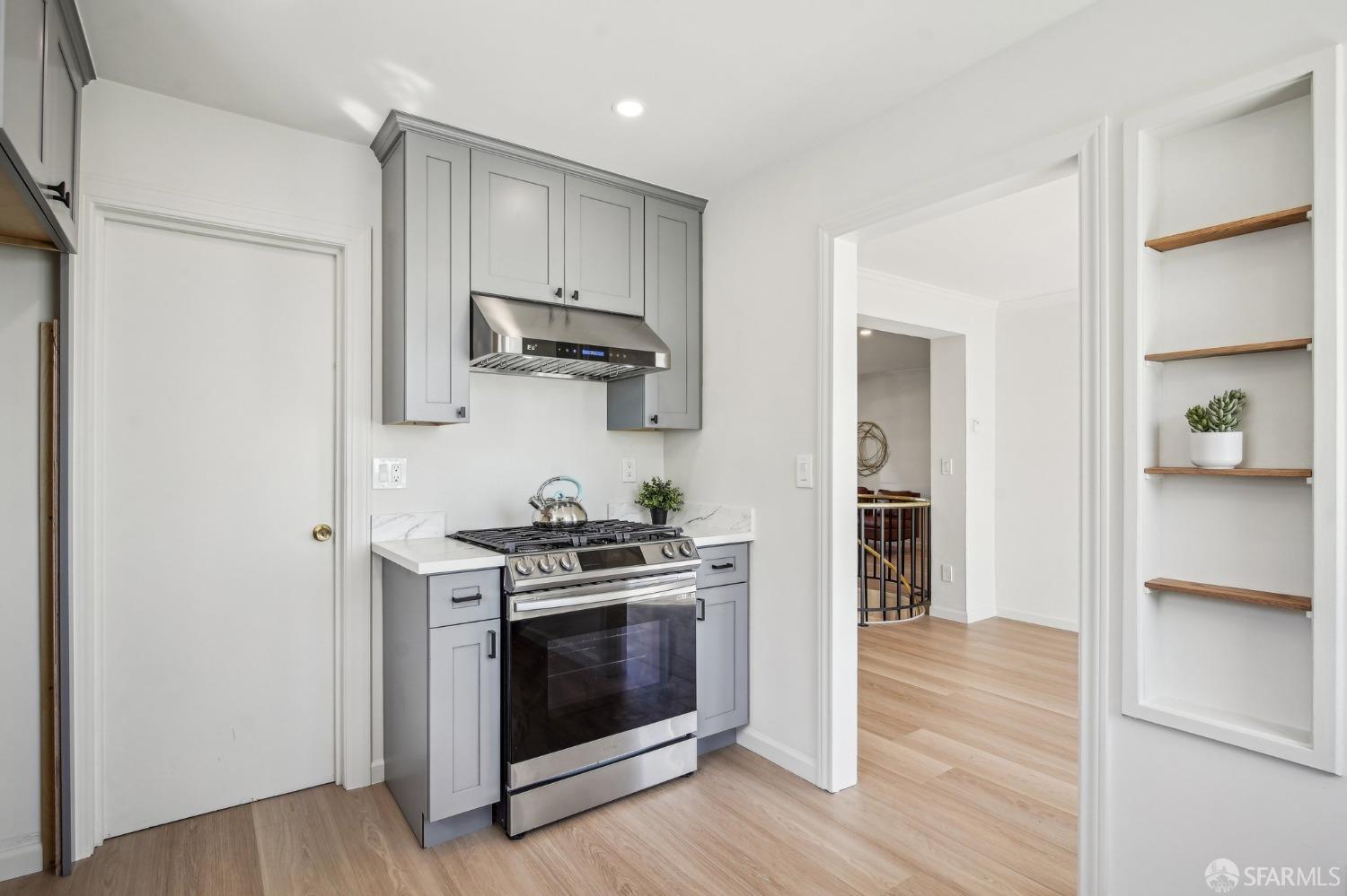 Detail Gallery Image 13 of 43 For 480 Cypress Ave, San Bruno,  CA 94066 - 4 Beds | 2 Baths