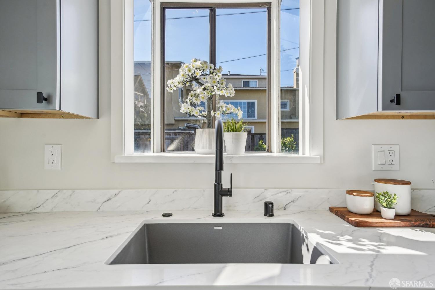 Detail Gallery Image 12 of 43 For 480 Cypress Ave, San Bruno,  CA 94066 - 4 Beds | 2 Baths