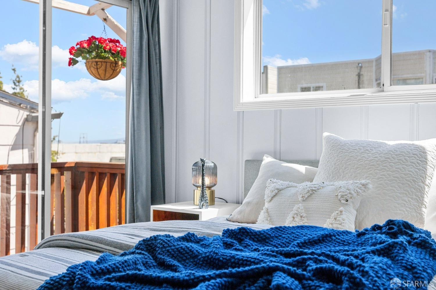 Detail Gallery Image 26 of 52 For 465 Harkness Ave, San Francisco,  CA 94134 - 4 Beds | 2 Baths