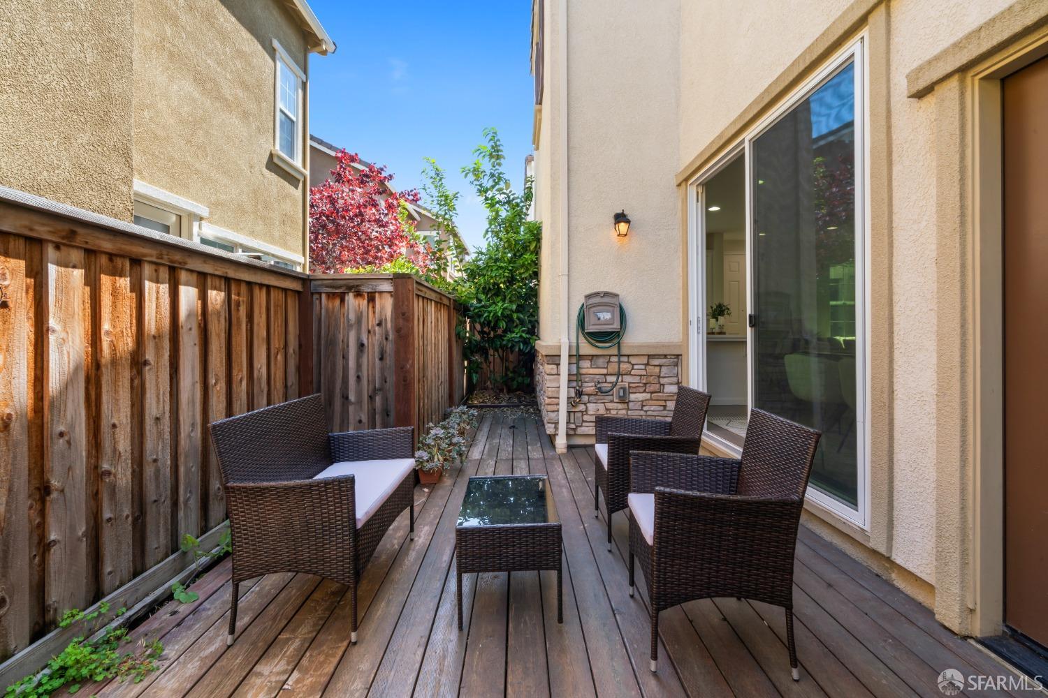 Detail Gallery Image 23 of 39 For 1544 Glenn St, Hayward,  CA 94545 - 3 Beds | 2/1 Baths