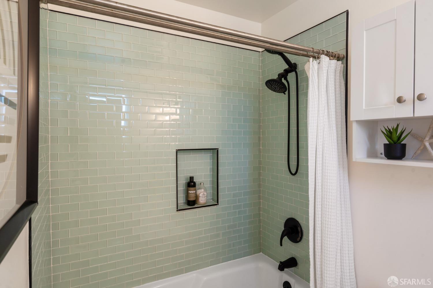 Detail Gallery Image 33 of 47 For 1216 47th Ave, San Francisco,  CA 94122 - 3 Beds | 3 Baths
