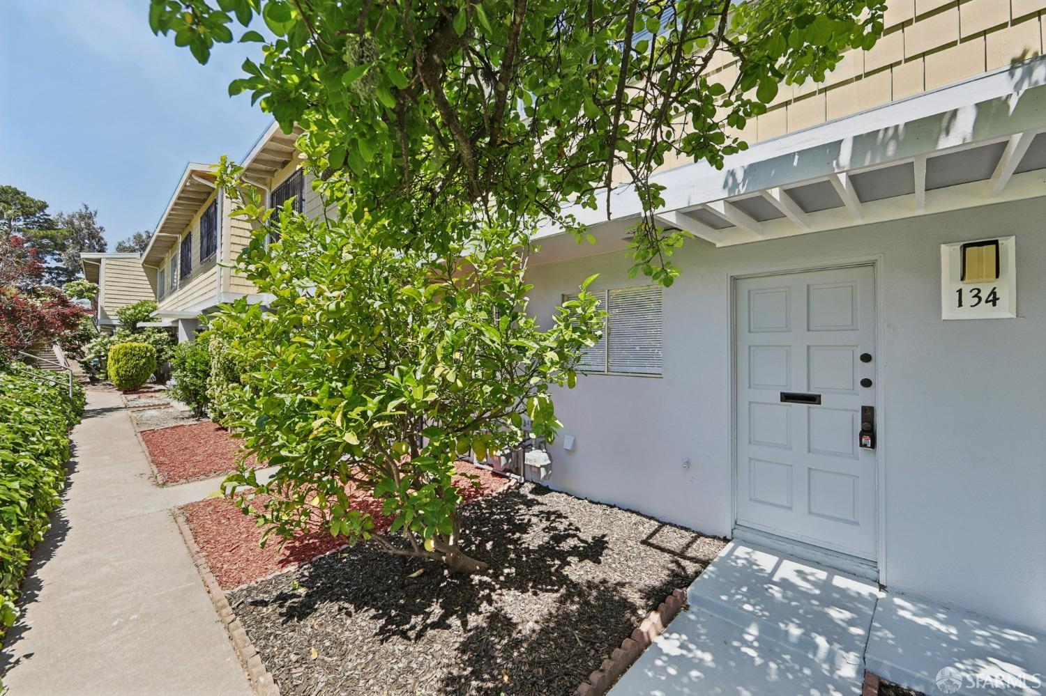 134 Albatross San Francisco, California Welcome home! Large townhouse checks all the boxes for a starter or investment opportunity. The home has two levels of sun illuminated living space and a large eat in kitchen. The living dining room combination is open and accessible to the backyard through a sliding door. The backyard is private perfect to host or simply relax, as it has a high wooden fence, surrounded by lush trees and a storage room. The primary bedroom is an ensuite with a walk in shower. The in unit laundry room is large and is equipped with a washer, dryer, and additional storage. Finally, the townhome features a new roof, a parking space, and low HOA dues. New interior paint, kitchen appliances and flooring make this home an attractive investment. This starter home is ready for it's next owner.