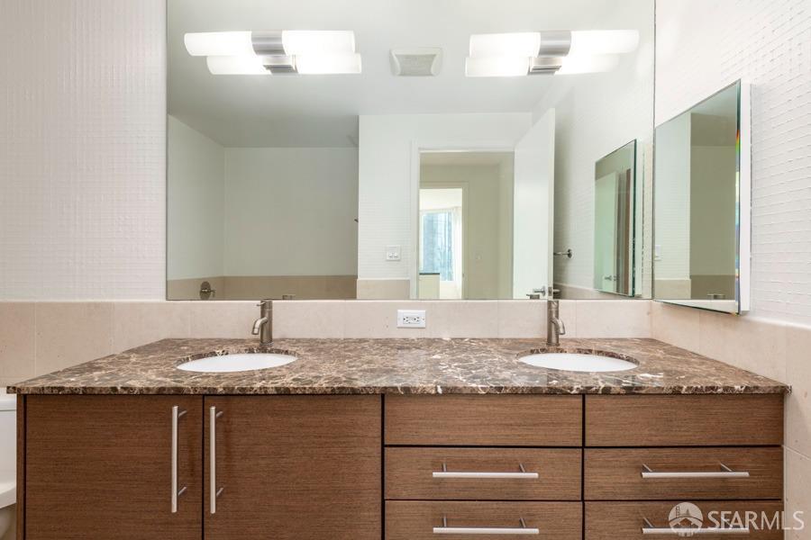 Detail Gallery Image 20 of 24 For 301 Main St 14f,  San Francisco,  CA 94105 - 2 Beds | 2 Baths