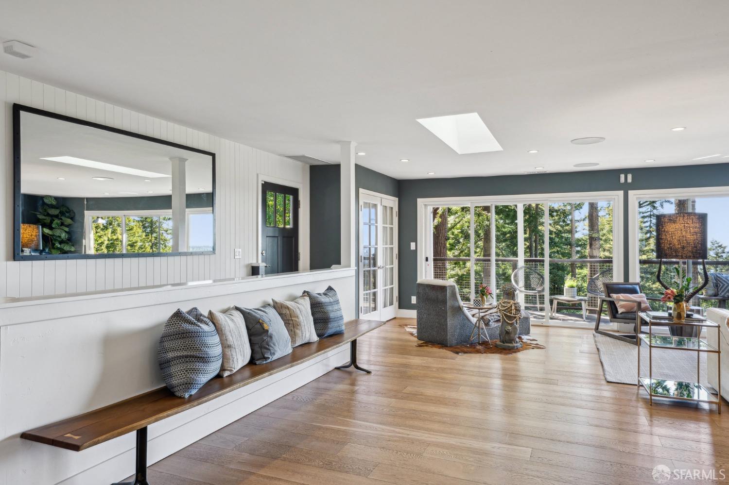 Detail Gallery Image 6 of 38 For 14826 Skyline Blvd #1,  Woodside,  CA 94062 - 3 Beds | 3 Baths