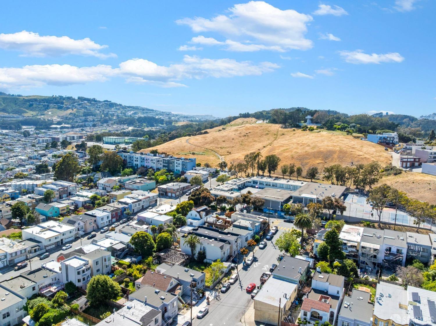 Detail Gallery Image 51 of 52 For 465 Harkness Ave, San Francisco,  CA 94134 - 4 Beds | 2 Baths