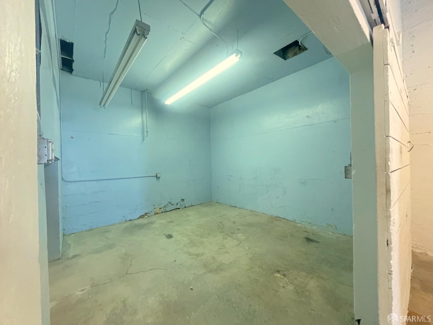 Detail Gallery Image 7 of 34 For 5146 3rd St, San Francisco,  CA 94124 - – Beds | – Baths