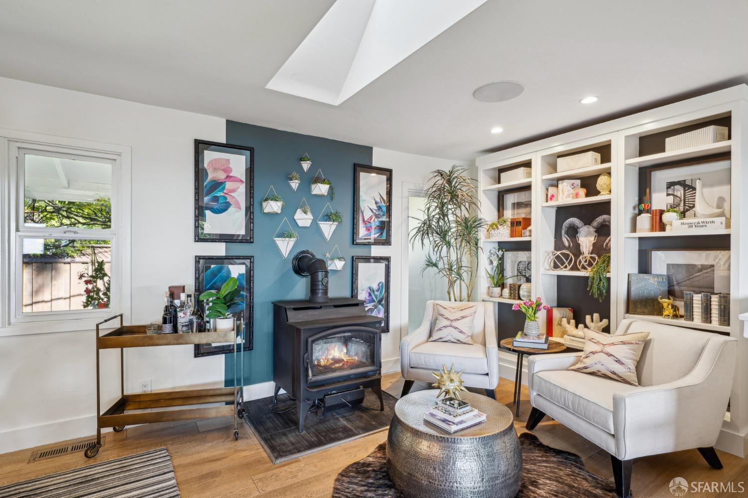 Detail Gallery Image 7 of 38 For 14826 Skyline Blvd #1,  Woodside,  CA 94062 - 3 Beds | 3 Baths