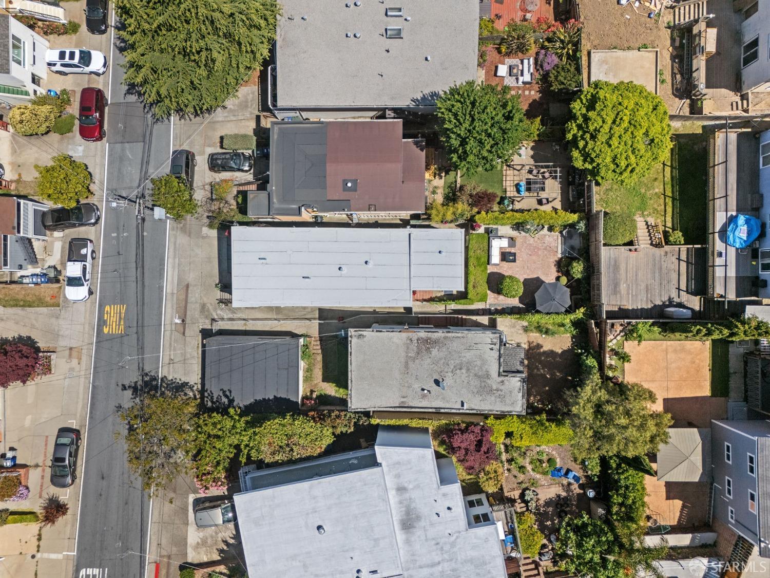 Detail Gallery Image 36 of 50 For 451 Mariposa St, Brisbane,  CA 94005 - 4 Beds | 2 Baths