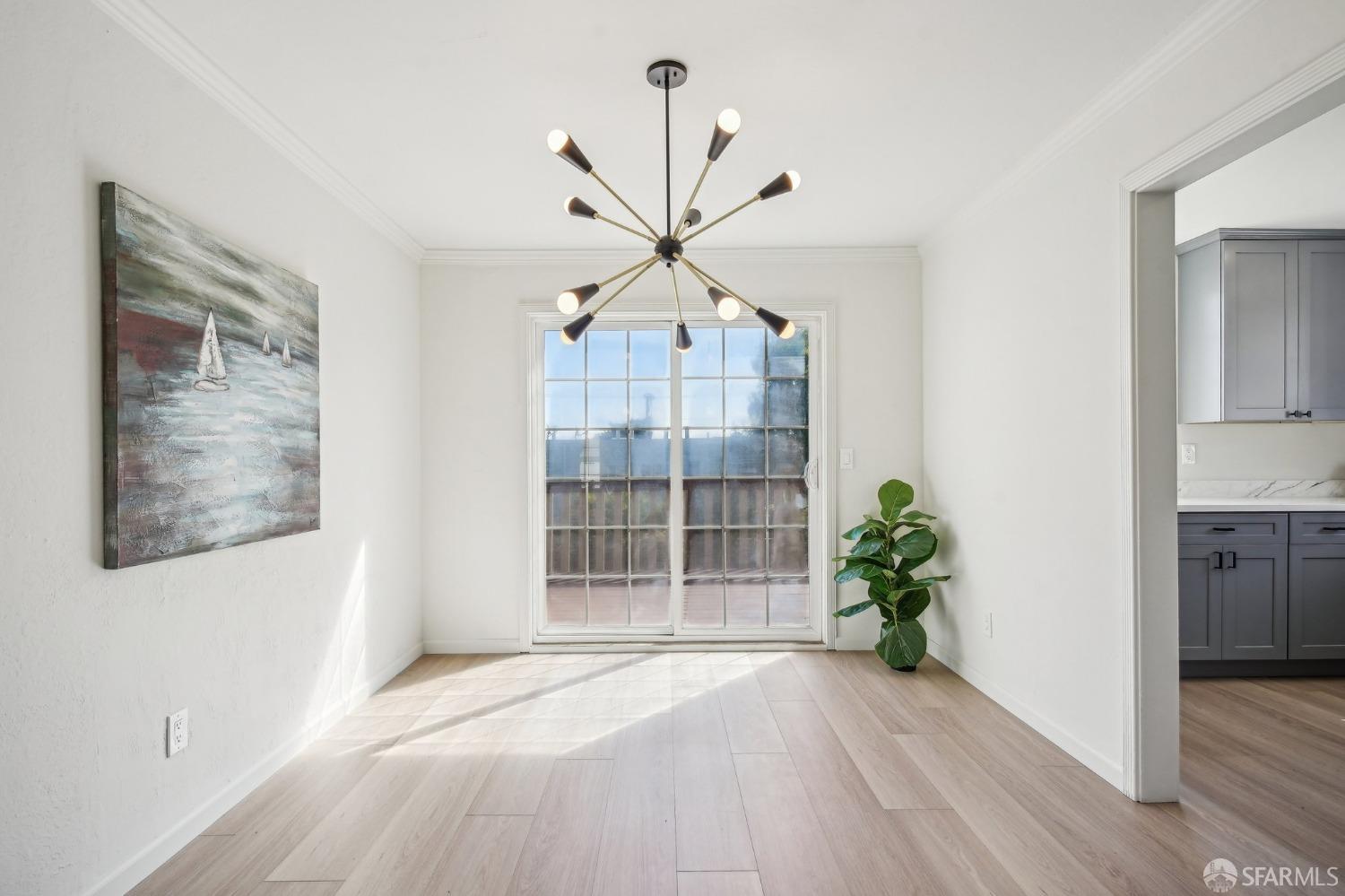 Detail Gallery Image 9 of 43 For 480 Cypress Ave, San Bruno,  CA 94066 - 4 Beds | 2 Baths