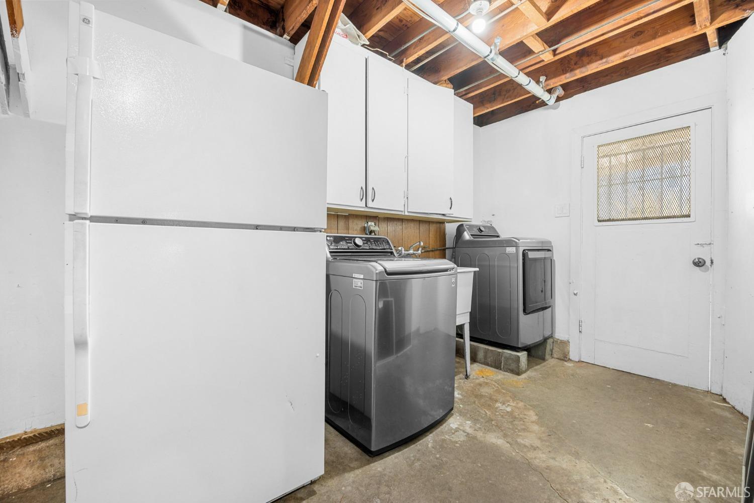 Detail Gallery Image 45 of 52 For 465 Harkness Ave, San Francisco,  CA 94134 - 4 Beds | 2 Baths