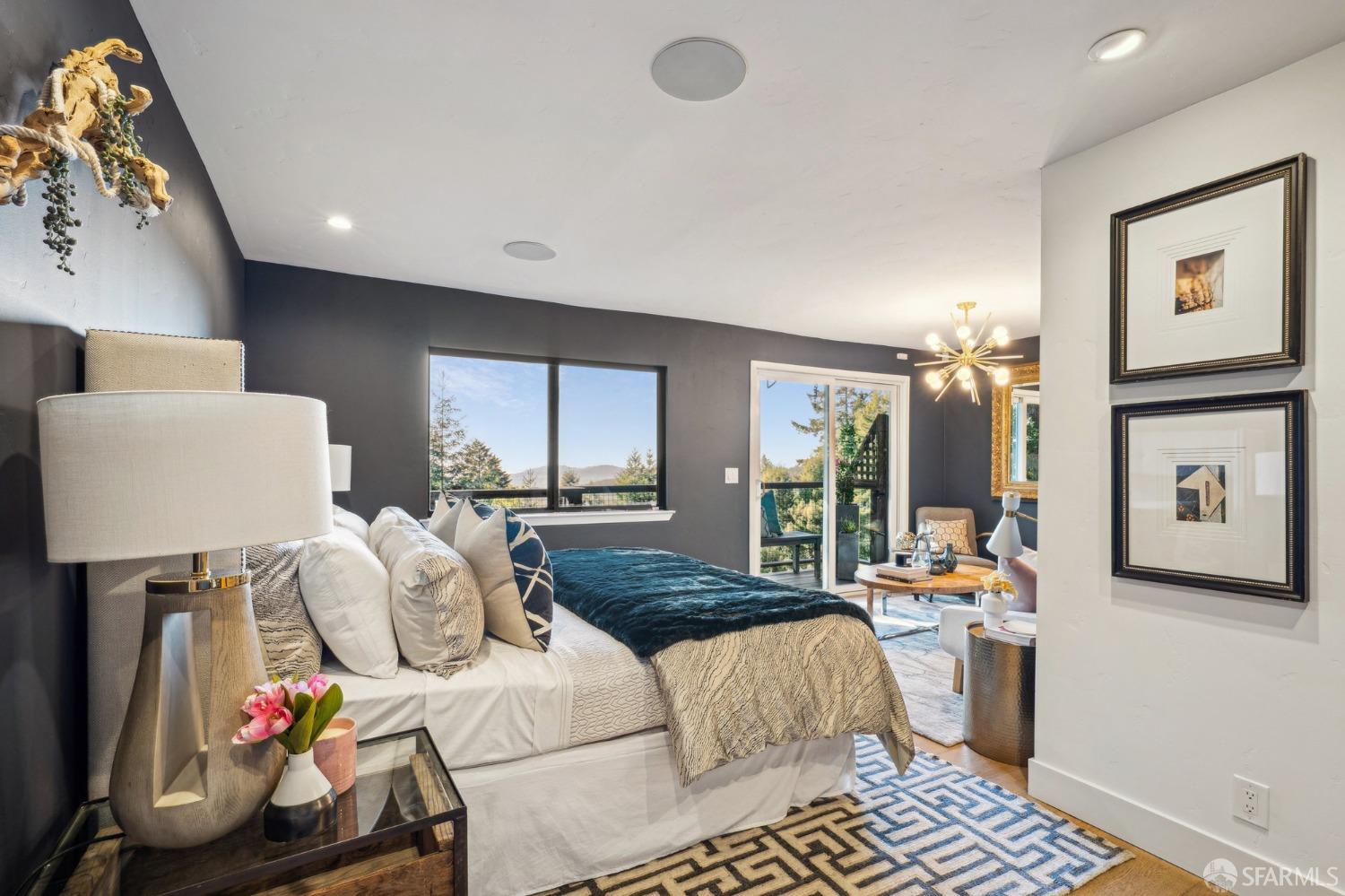 Detail Gallery Image 16 of 38 For 14826 Skyline Blvd #1,  Woodside,  CA 94062 - 3 Beds | 3 Baths