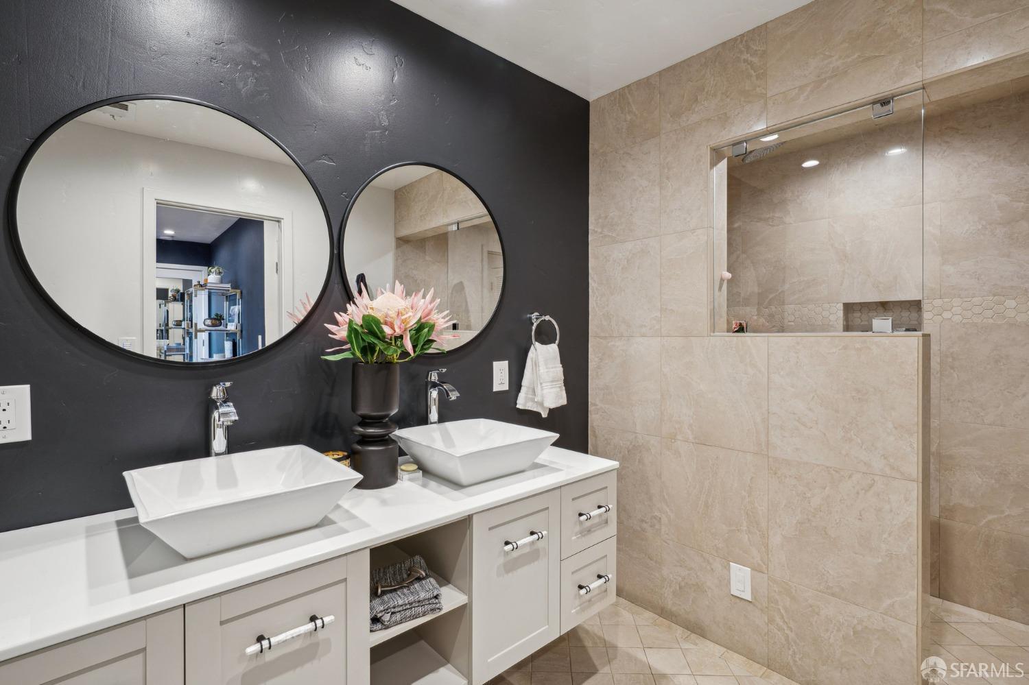 Detail Gallery Image 17 of 38 For 14826 Skyline Blvd #1,  Woodside,  CA 94062 - 3 Beds | 3 Baths