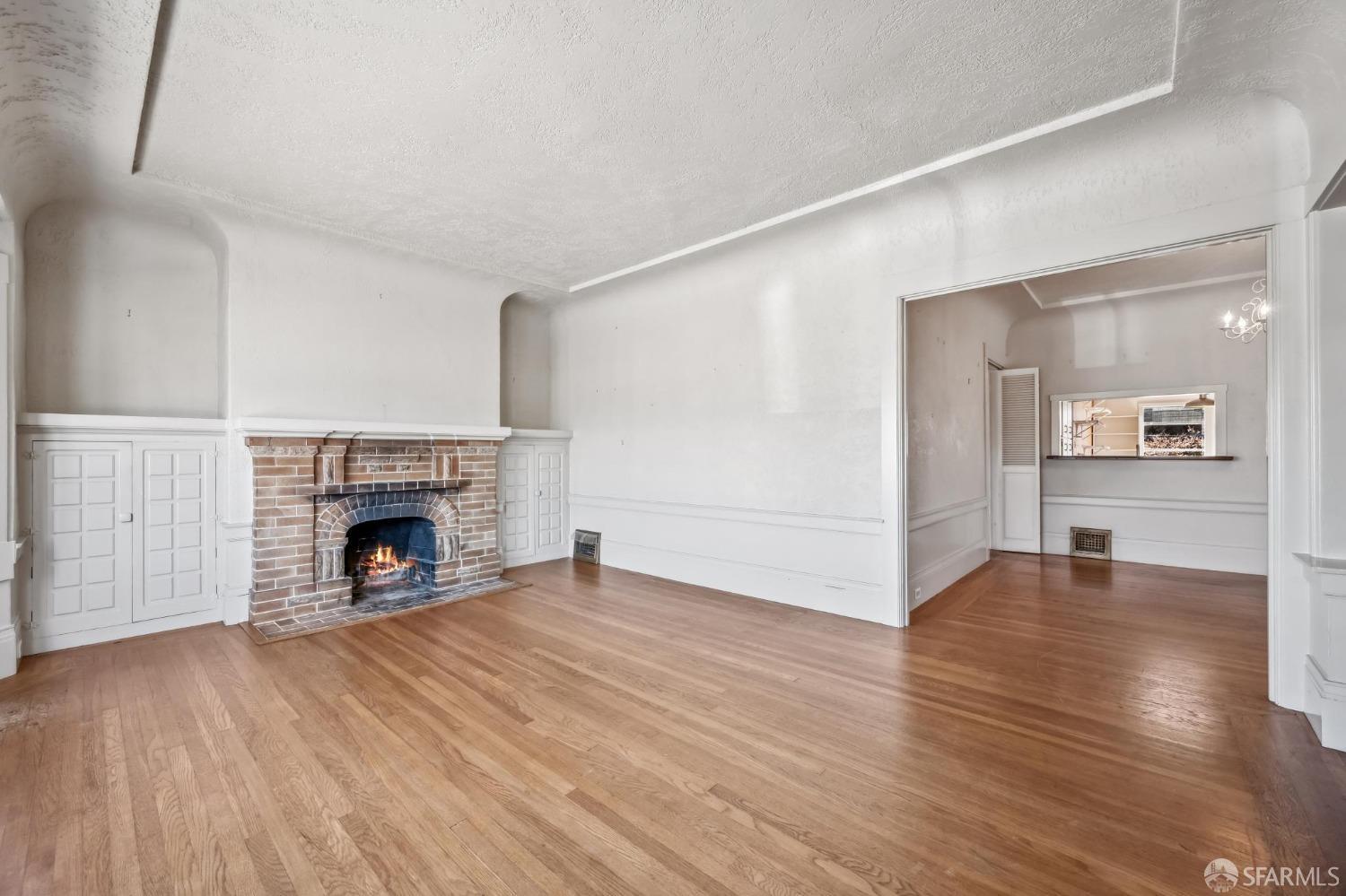 Detail Gallery Image 10 of 37 For 323 Chicago Way, San Francisco,  CA 94112 - 2 Beds | 1 Baths