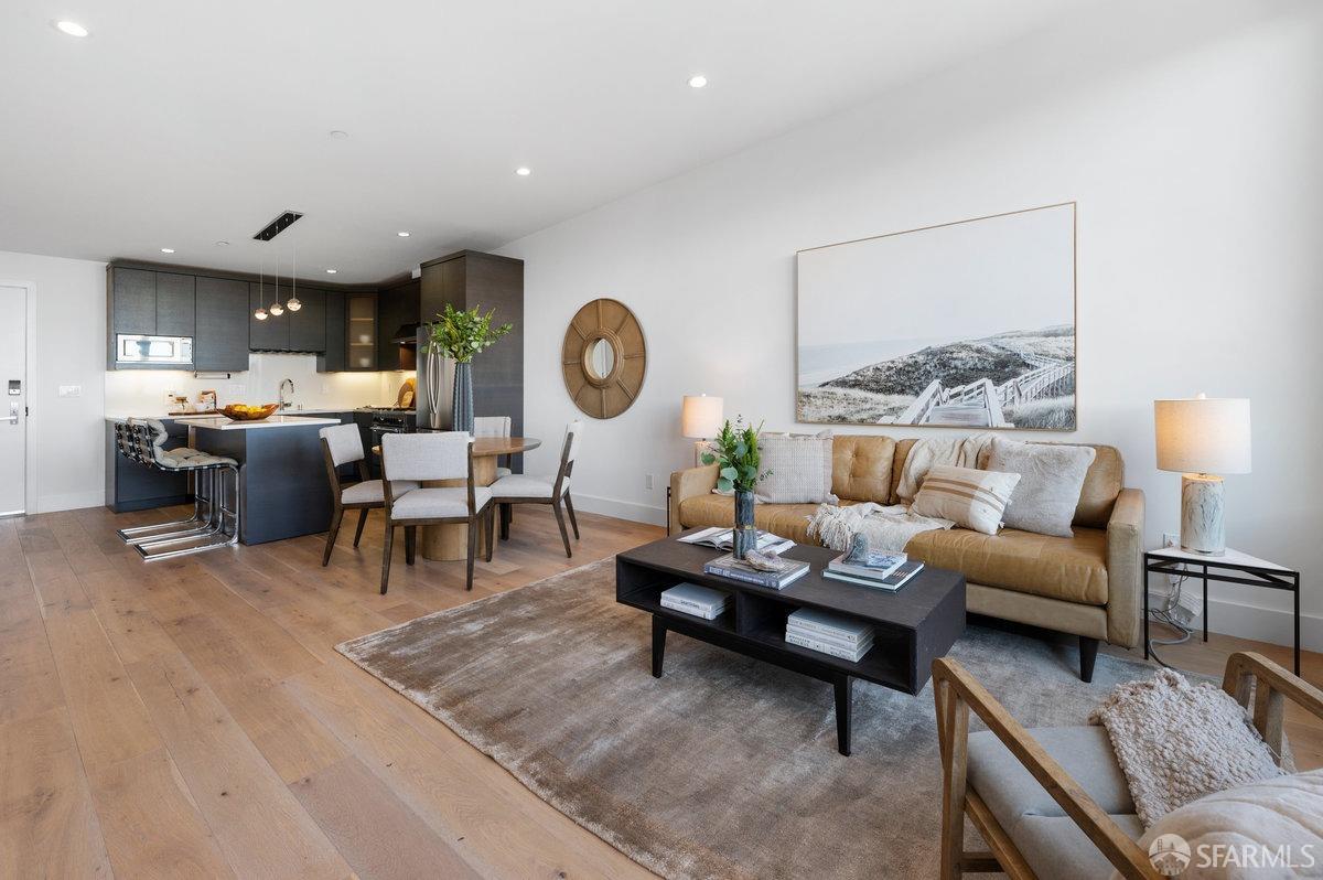 Detail Gallery Image 6 of 37 For 2200 Market St #504,  San Francisco,  CA 94114 - 1 Beds | 1/1 Baths