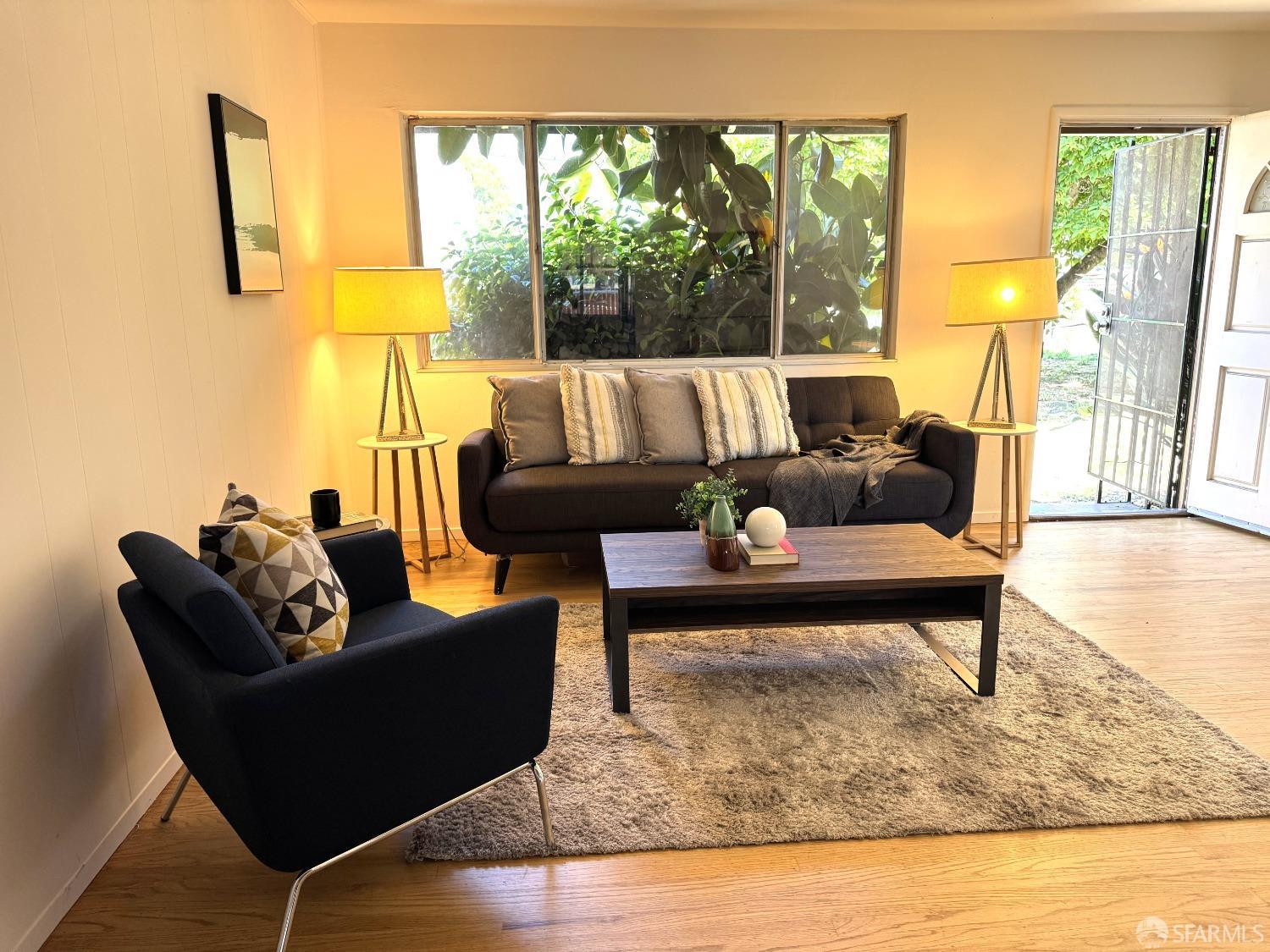 Detail Gallery Image 1 of 5 For 21683 Western Blvd, Hayward,  CA 94541 - – Beds | – Baths