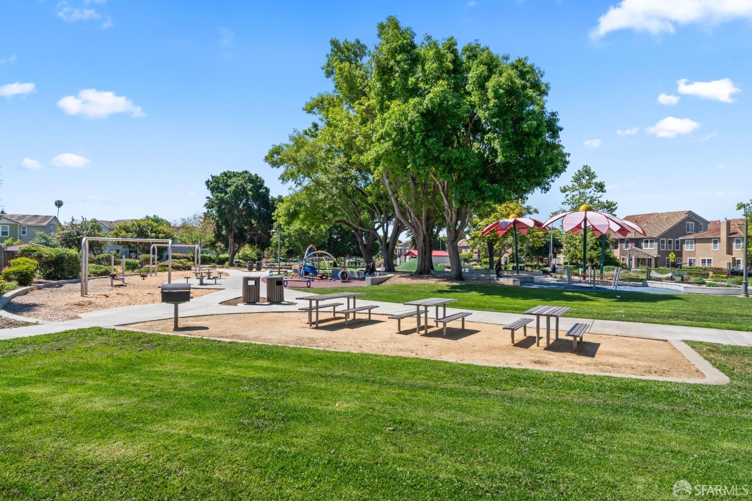 Detail Gallery Image 32 of 39 For 1544 Glenn St, Hayward,  CA 94545 - 3 Beds | 2/1 Baths