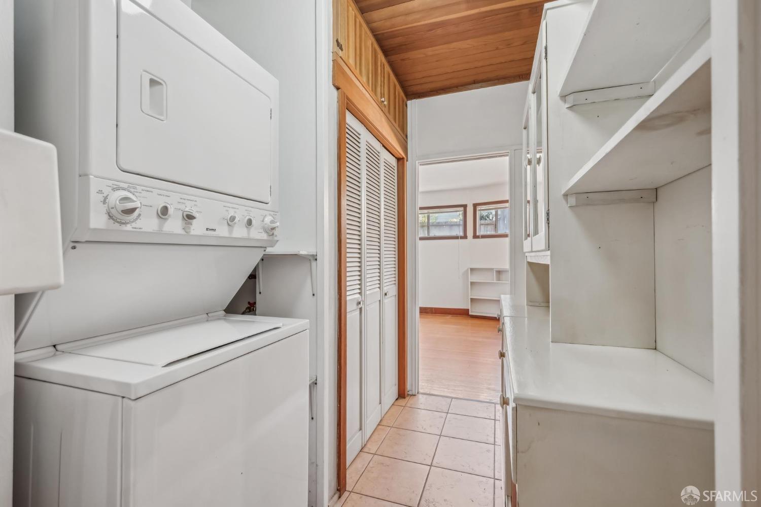 Detail Gallery Image 24 of 37 For 323 Chicago Way, San Francisco,  CA 94112 - 2 Beds | 1 Baths