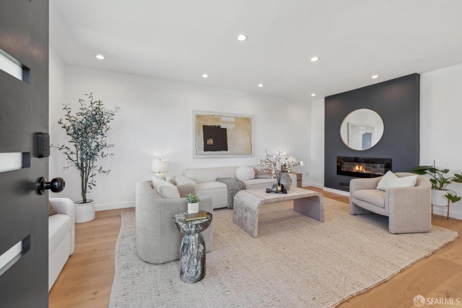 Detail Gallery Image 31 of 98 For 454 Orizaba Ave, San Francisco,  CA 94132 - 4 Beds | 3 Baths