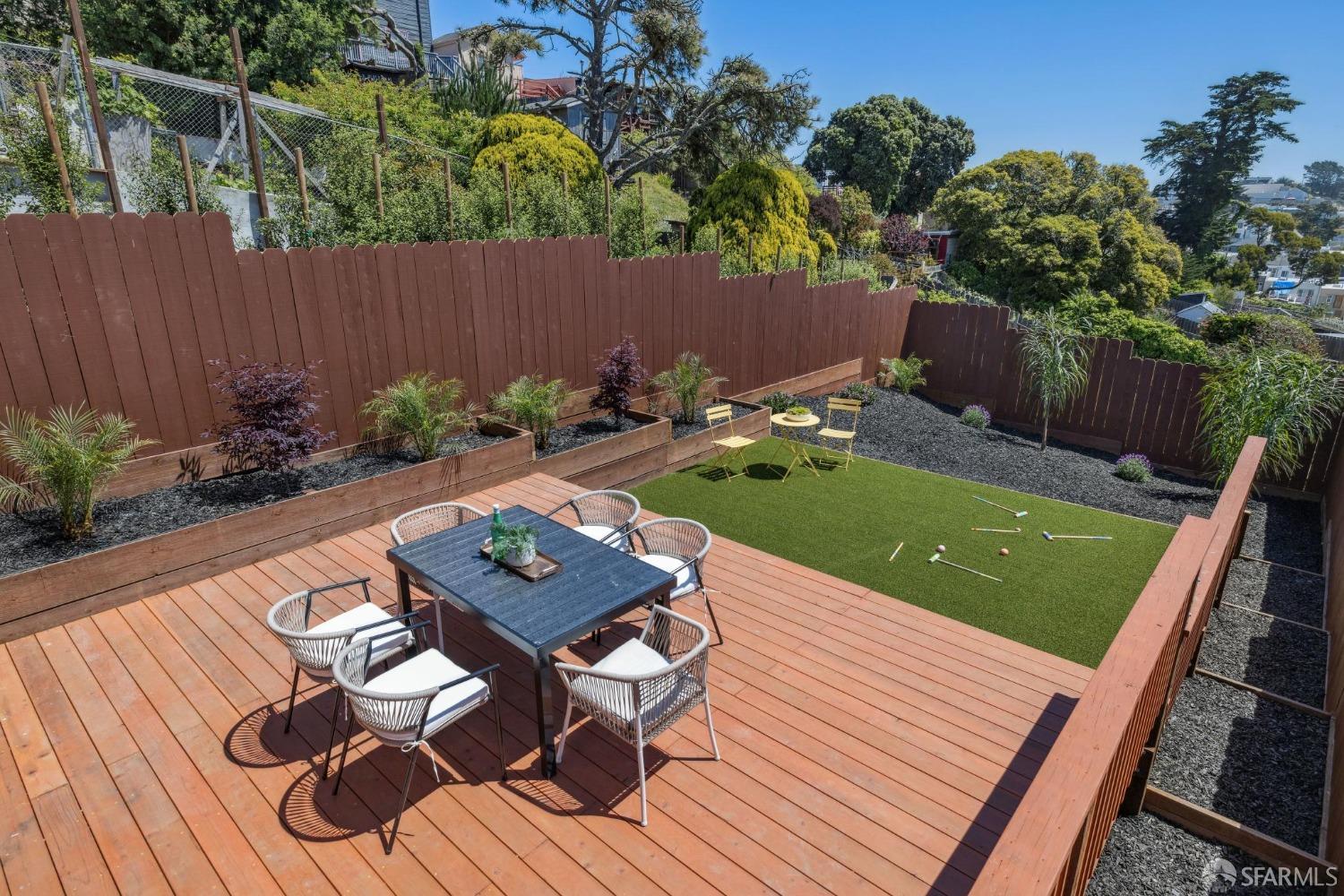 Detail Gallery Image 78 of 98 For 454 Orizaba Ave, San Francisco,  CA 94132 - 4 Beds | 3 Baths