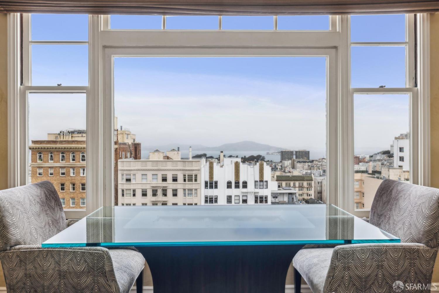 Detail Gallery Image 8 of 26 For 1870 Jackson St #603,  San Francisco,  CA 94109 - 3 Beds | 2/1 Baths
