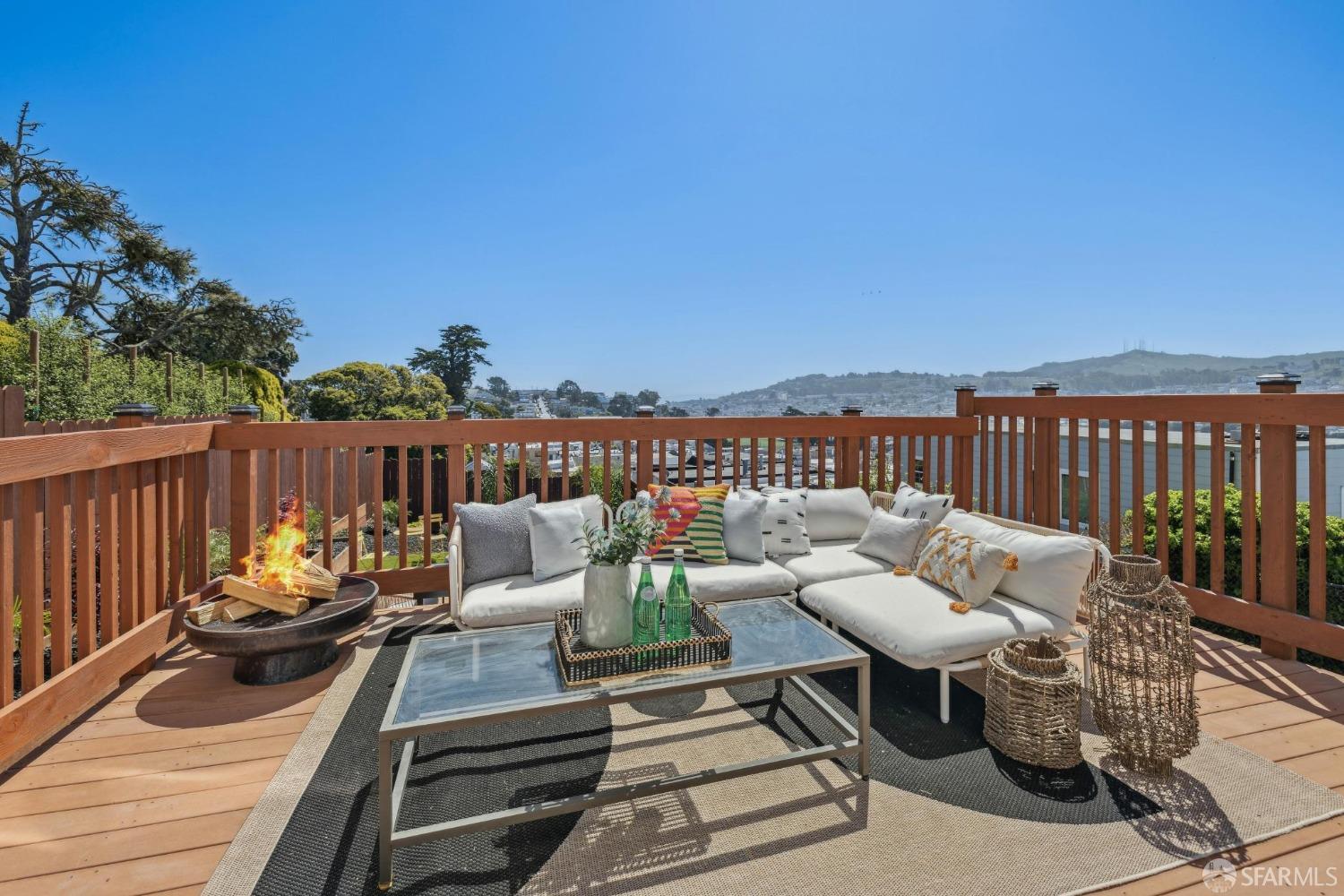 Detail Gallery Image 75 of 98 For 454 Orizaba Ave, San Francisco,  CA 94132 - 4 Beds | 3 Baths