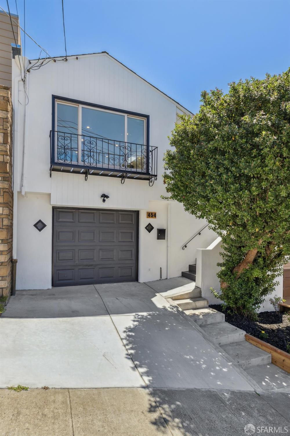 Detail Gallery Image 28 of 98 For 454 Orizaba Ave, San Francisco,  CA 94132 - 4 Beds | 3 Baths
