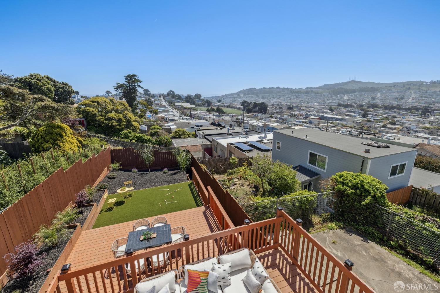 Detail Gallery Image 54 of 98 For 454 Orizaba Ave, San Francisco,  CA 94132 - 4 Beds | 3 Baths