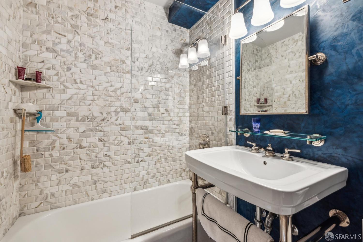 Detail Gallery Image 21 of 26 For 1870 Jackson St #603,  San Francisco,  CA 94109 - 3 Beds | 2/1 Baths