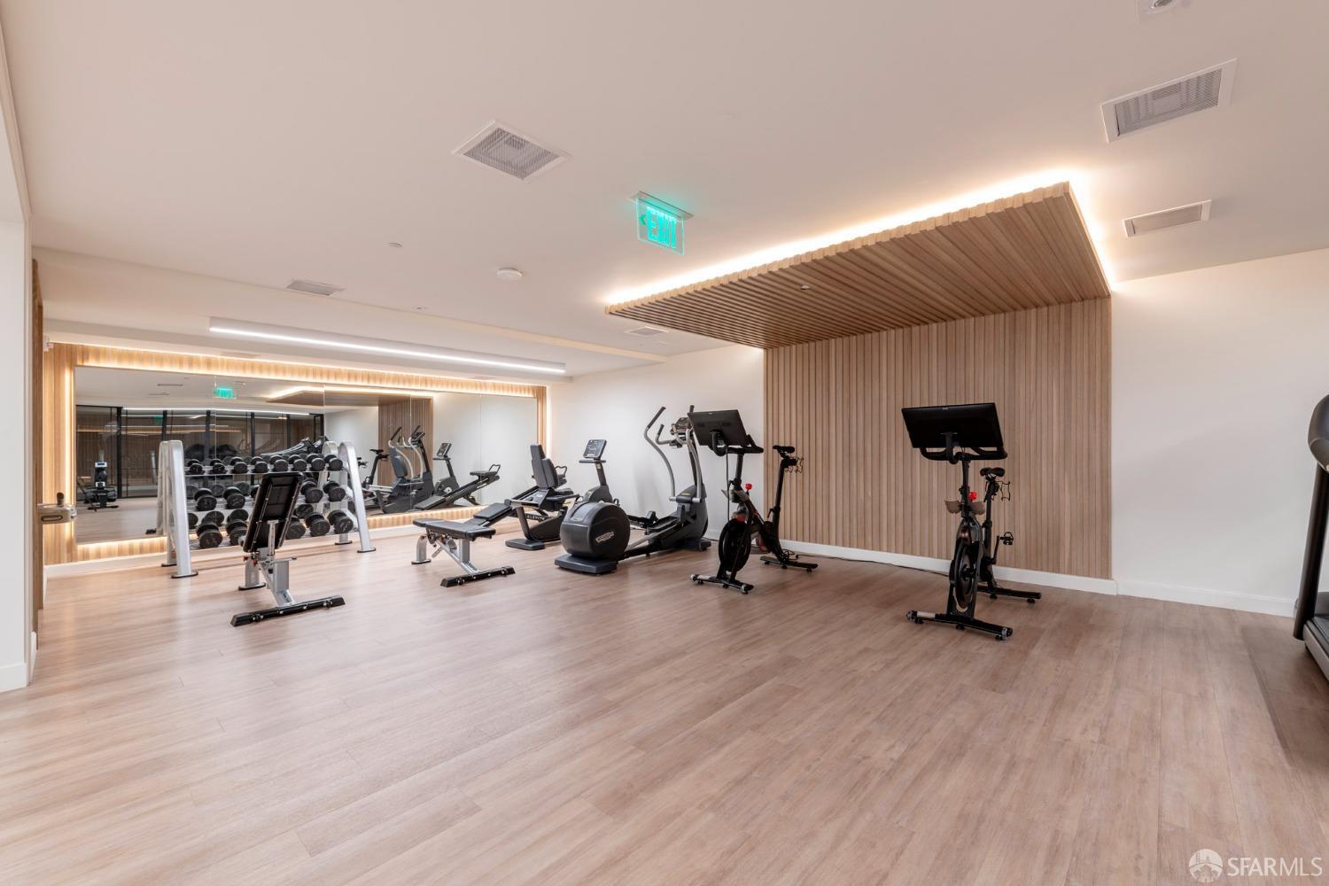 Detail Gallery Image 16 of 28 For 875 California St #403,  San Francisco,  CA 94108 - 2 Beds | 2 Baths