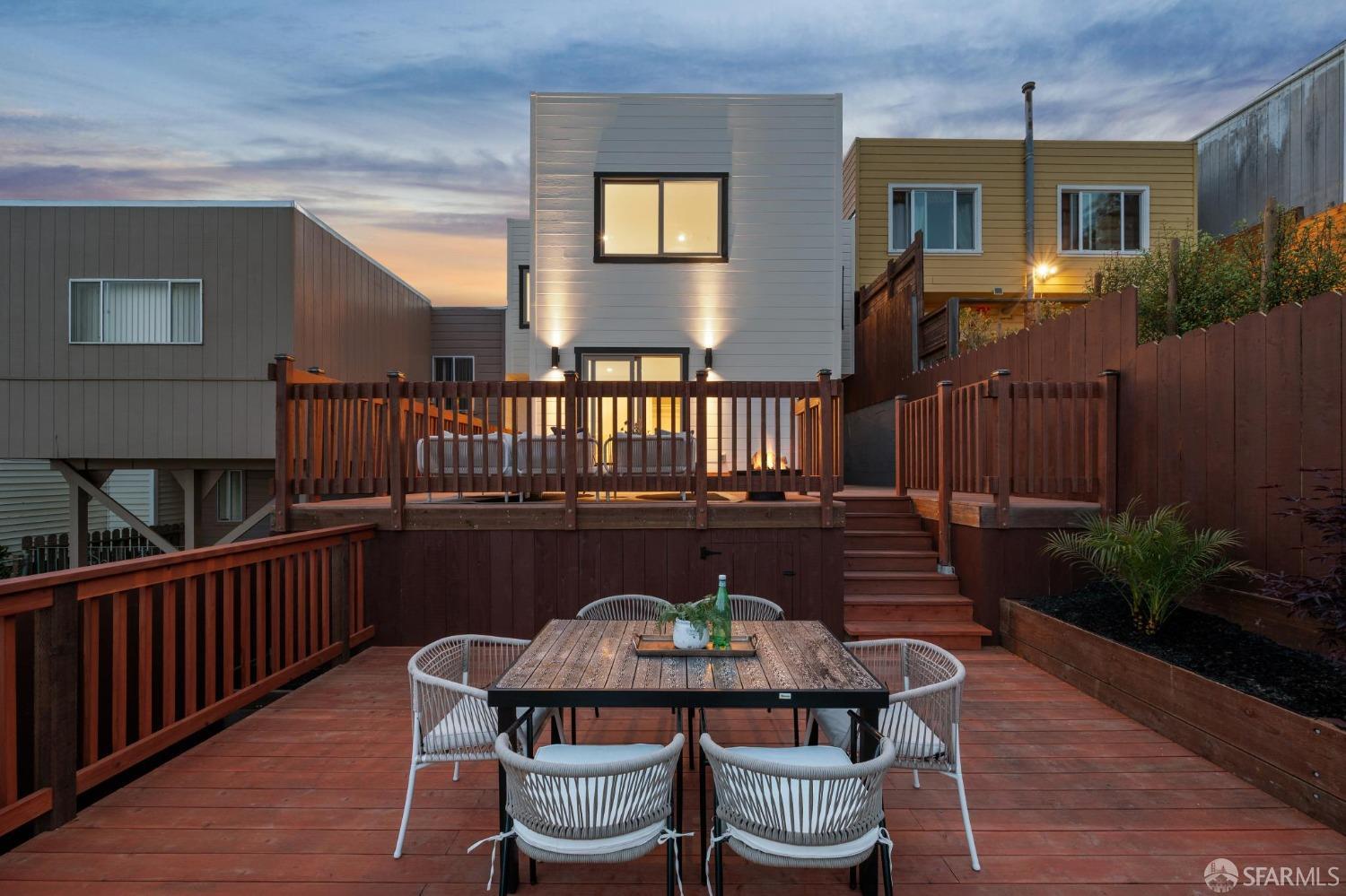 Detail Gallery Image 24 of 98 For 454 Orizaba Ave, San Francisco,  CA 94132 - 4 Beds | 3 Baths