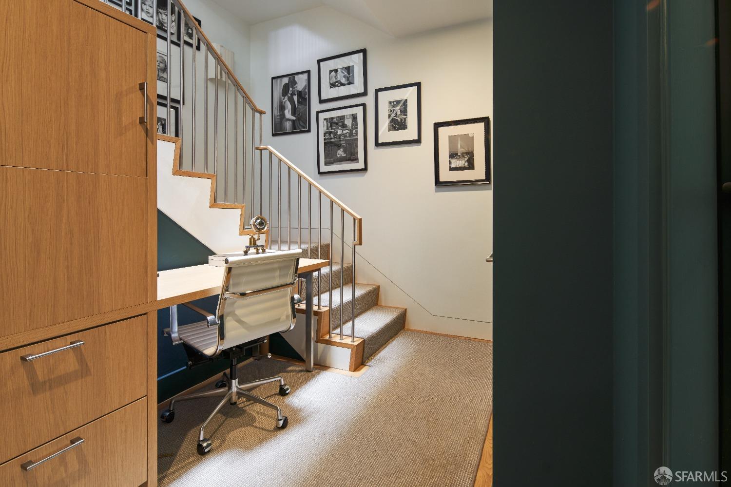 Detail Gallery Image 31 of 46 For 1338 Filbert St #D,  San Francisco,  CA 94109 - 3 Beds | 3 Baths