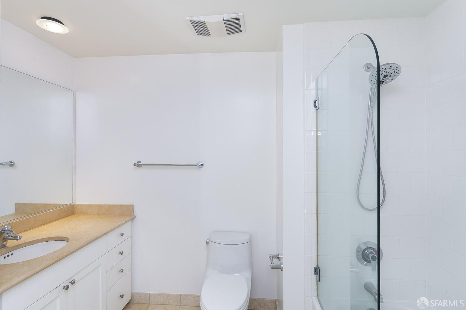 Detail Gallery Image 9 of 14 For 400 Beale St #2306,  San Francisco,  CA 94105 - 2 Beds | 1 Baths