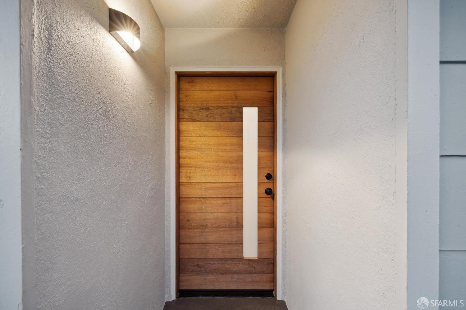 Detail Gallery Image 8 of 77 For 198 Shipley Ave, Daly City,  CA 94015 - 5 Beds | 3 Baths