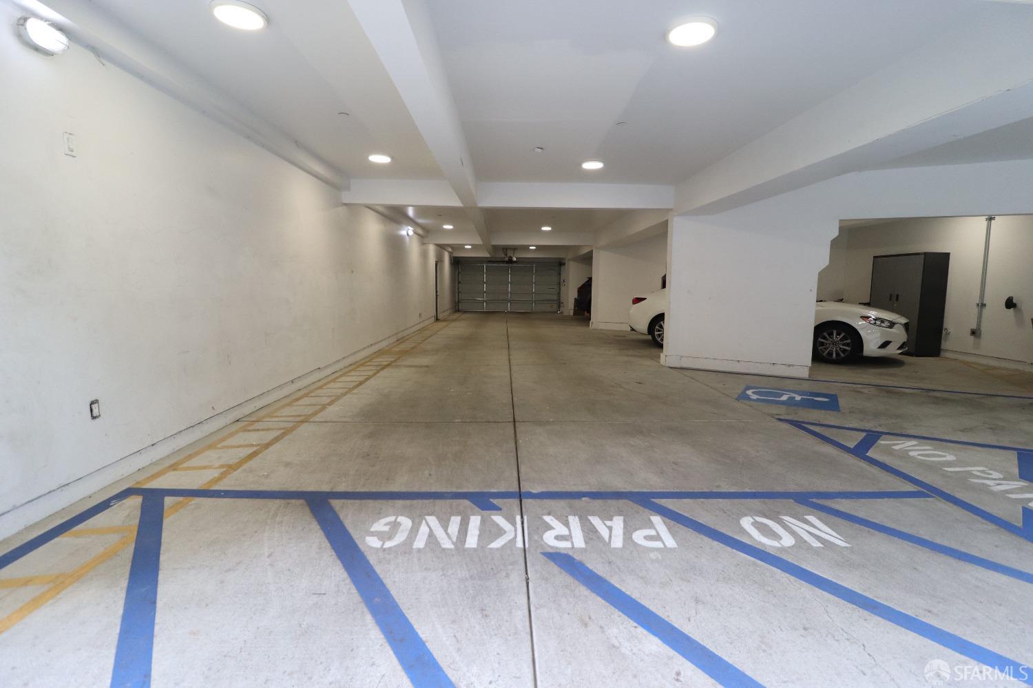 Detail Gallery Image 42 of 44 For 6105 San Pablo Ave #103,  Emeryville,  CA 94608 - 1 Beds | 1/1 Baths