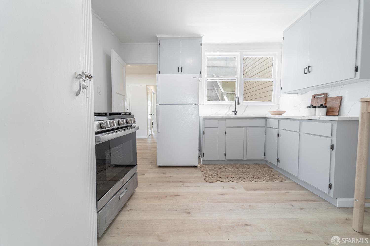 Detail Gallery Image 25 of 67 For 3539 Judah St, San Francisco,  CA 94122 - – Beds | – Baths