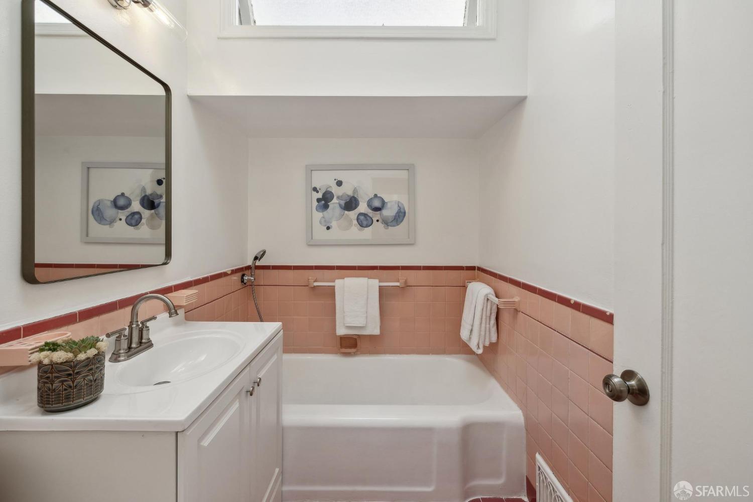 Detail Gallery Image 30 of 74 For 232 Talbert St, San Francisco,  CA 94134 - 4 Beds | 3 Baths