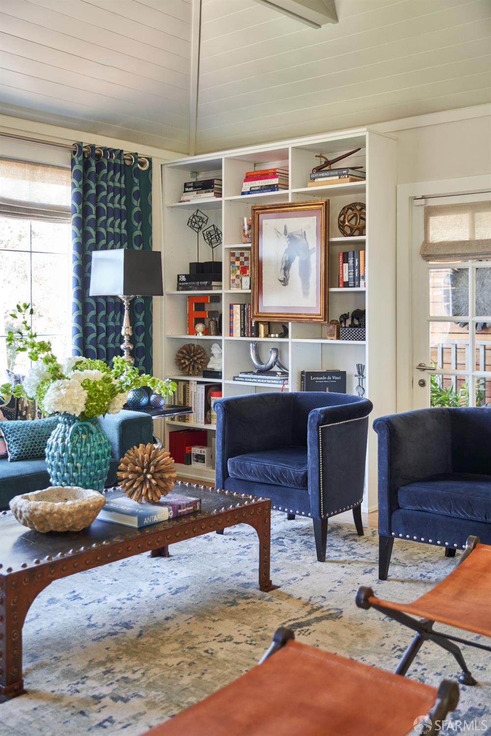 Detail Gallery Image 8 of 46 For 1338 Filbert St #D,  San Francisco,  CA 94109 - 3 Beds | 3 Baths