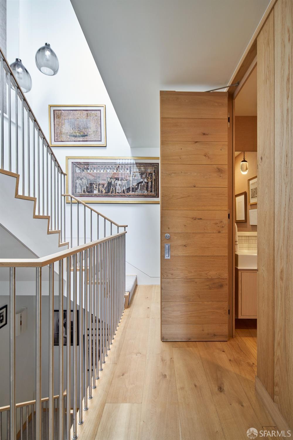 Detail Gallery Image 23 of 46 For 1338 Filbert St #D,  San Francisco,  CA 94109 - 3 Beds | 3 Baths